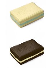 Игрушка для собак Triol Бисквит из латекса