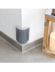 Щетка массажная для кошек Trixie угловая