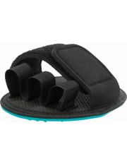 Щетка массажная для собак Trixie на руку