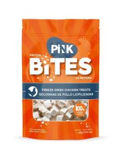 Лакомство для для кошек и собак PINK BITES Кубики из сублимированной курицы